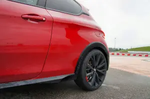 Peugeot 208 GTi 30th Anniversary - Primo contatto