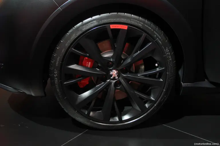 Peugeot 208 GTI 30th - Salone di Parigi 2014 - 11