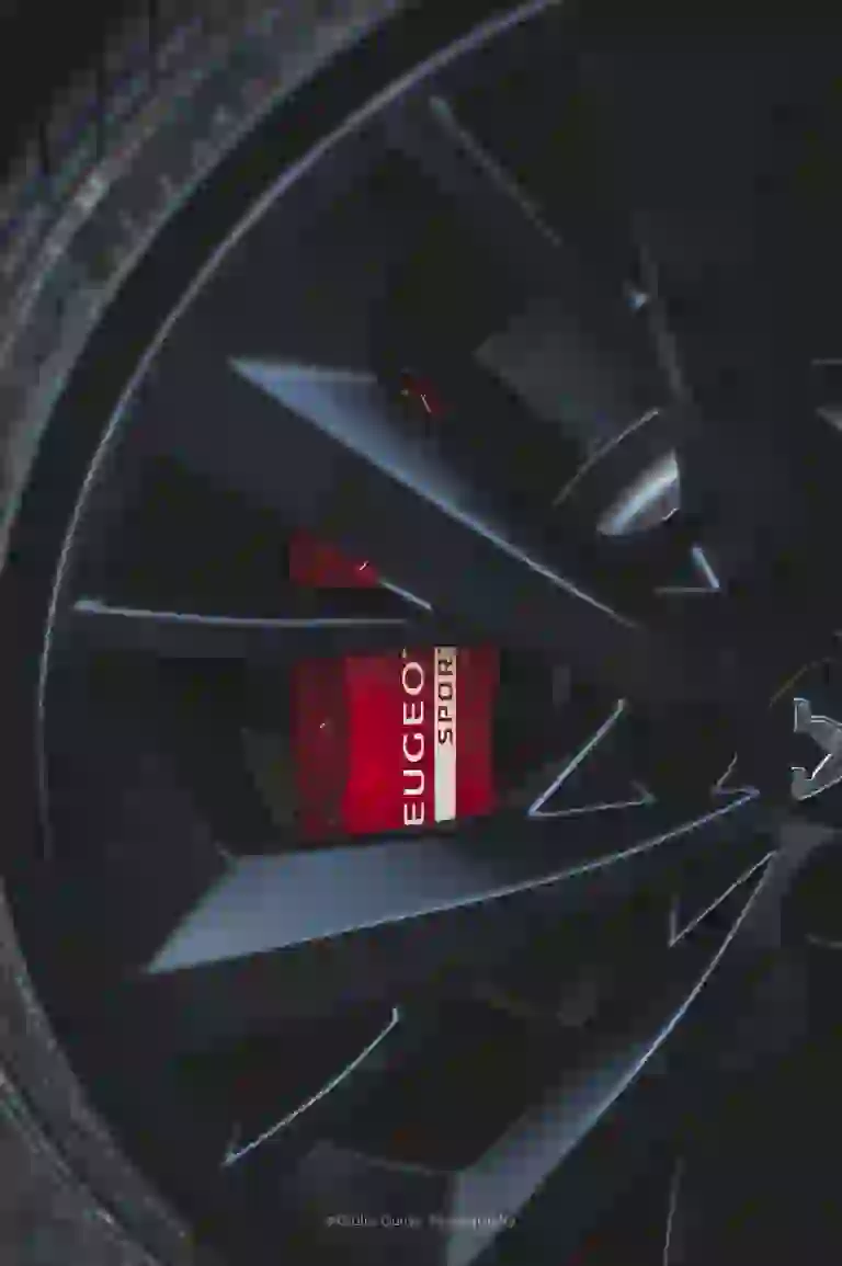 Peugeot 208 GTI 30th: TargaDreaming - 50