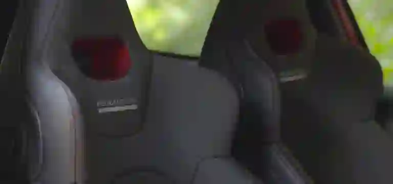 Peugeot 208 GTi by Peugeot Sport - 5