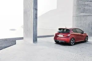 Peugeot 208 GTi Concept - 15