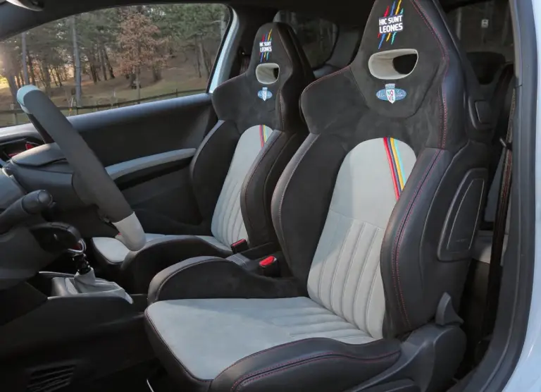 Peugeot 208 GTi NOVE - 5