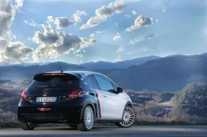 Peugeot 208 GTi NOVE - 6