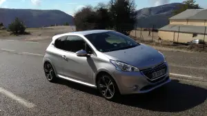 Peugeot 208 GTi - Prime impressioni di guida