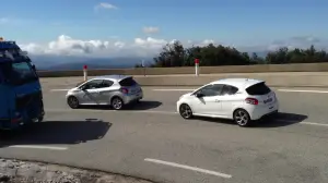 Peugeot 208 GTi - Prime impressioni di guida - 47