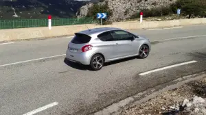 Peugeot 208 GTi - Prime impressioni di guida