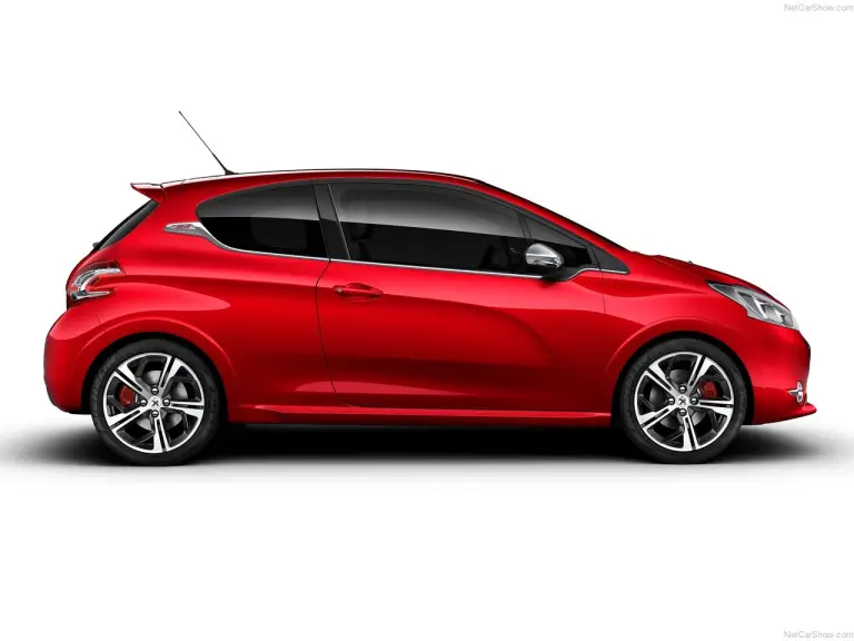 Peugeot 208 GTi - 3