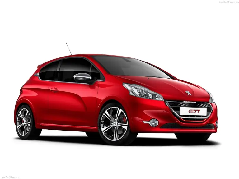 Peugeot 208 GTi - 12