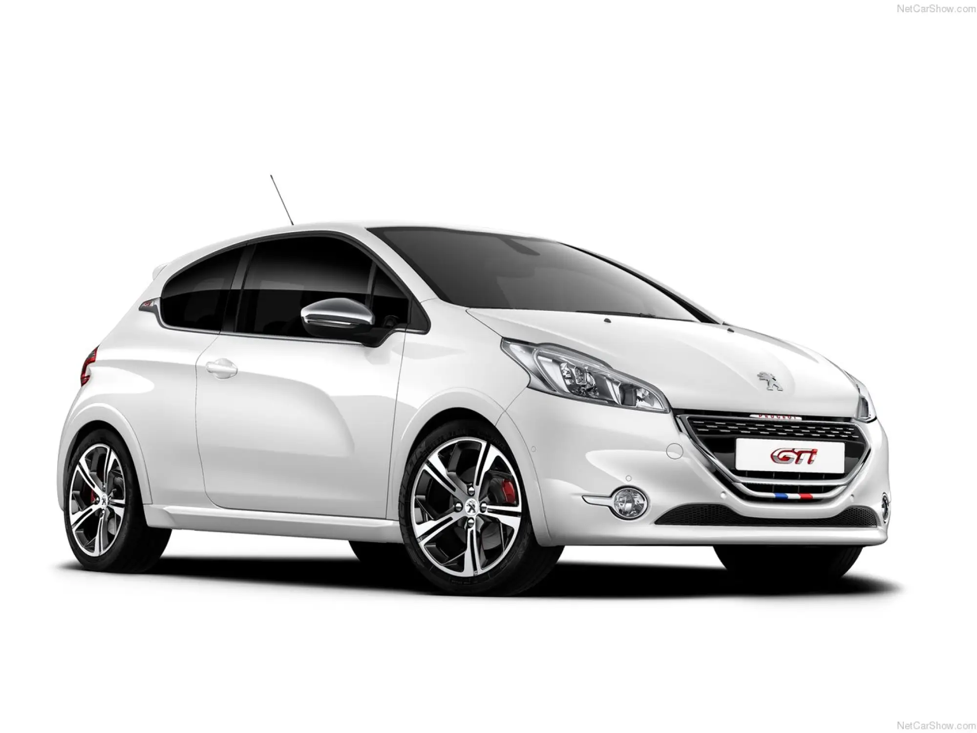 Peugeot 208 GTi - 15