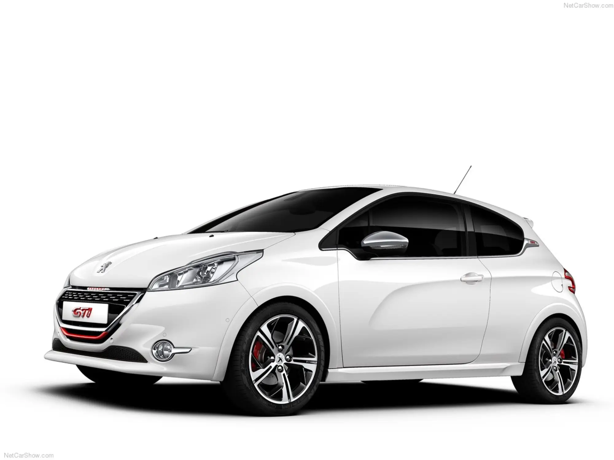 Peugeot 208 GTi - 16