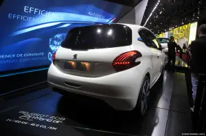 Peugeot 208 Hybrid Air 2L - Salone di Parigi 2014 - 6