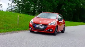 Peugeot 208 MY 2015 - Primo Contatto - 29