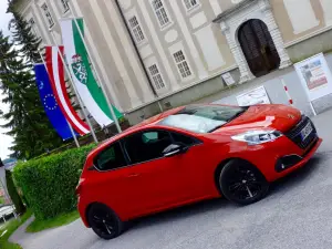 Peugeot 208 MY 2015 - Primo Contatto - 49