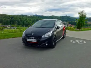 Peugeot 208 MY 2015 - Primo Contatto - 64