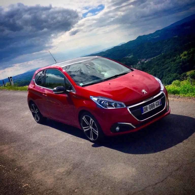 Peugeot 208 MY 2015 - Primo Contatto - 80