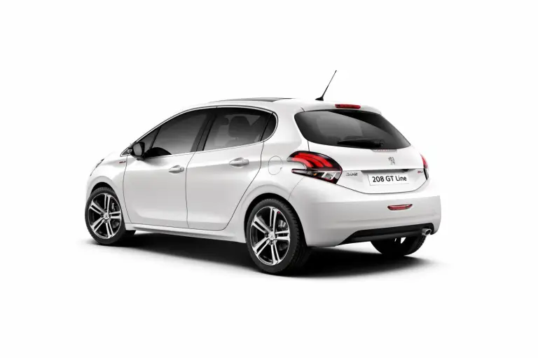 Peugeot 208 MY 2015 - 21