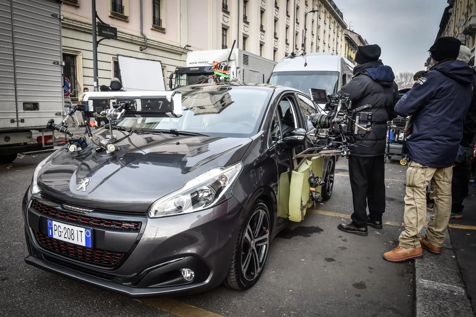 Peugeot 208 - Nuovo spot - 6