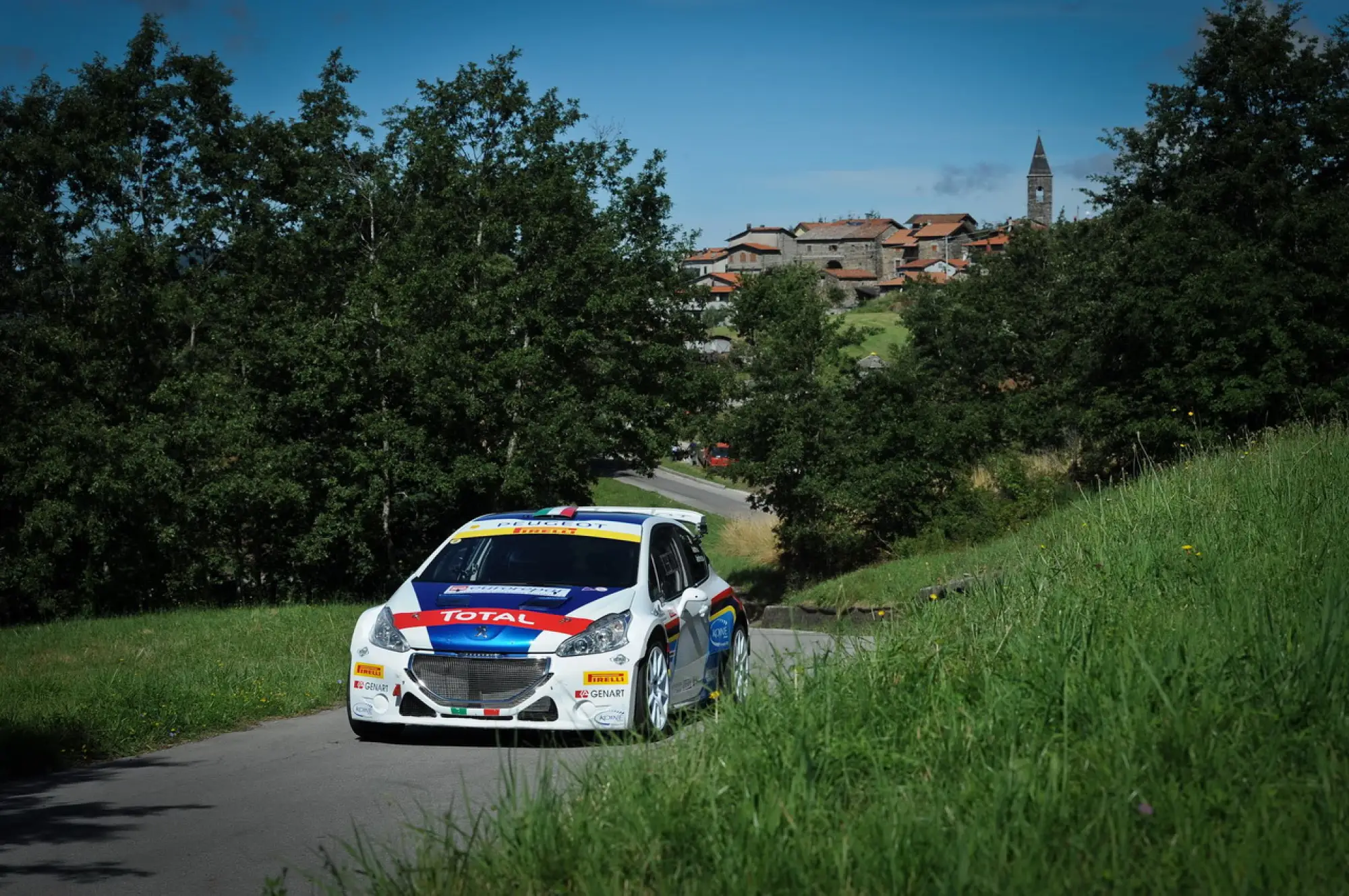 Peugeot 208 R2 e 208 R5 Test - 22