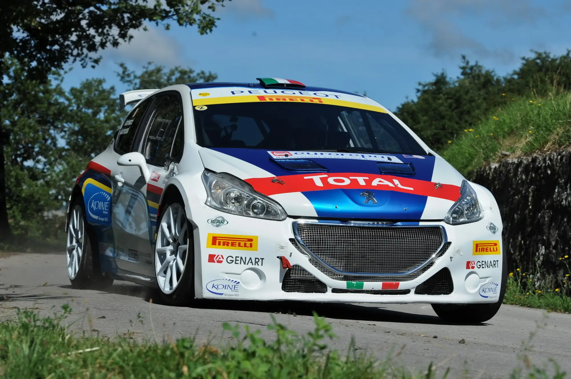 Peugeot 208 R2 e 208 R5 Test - 26