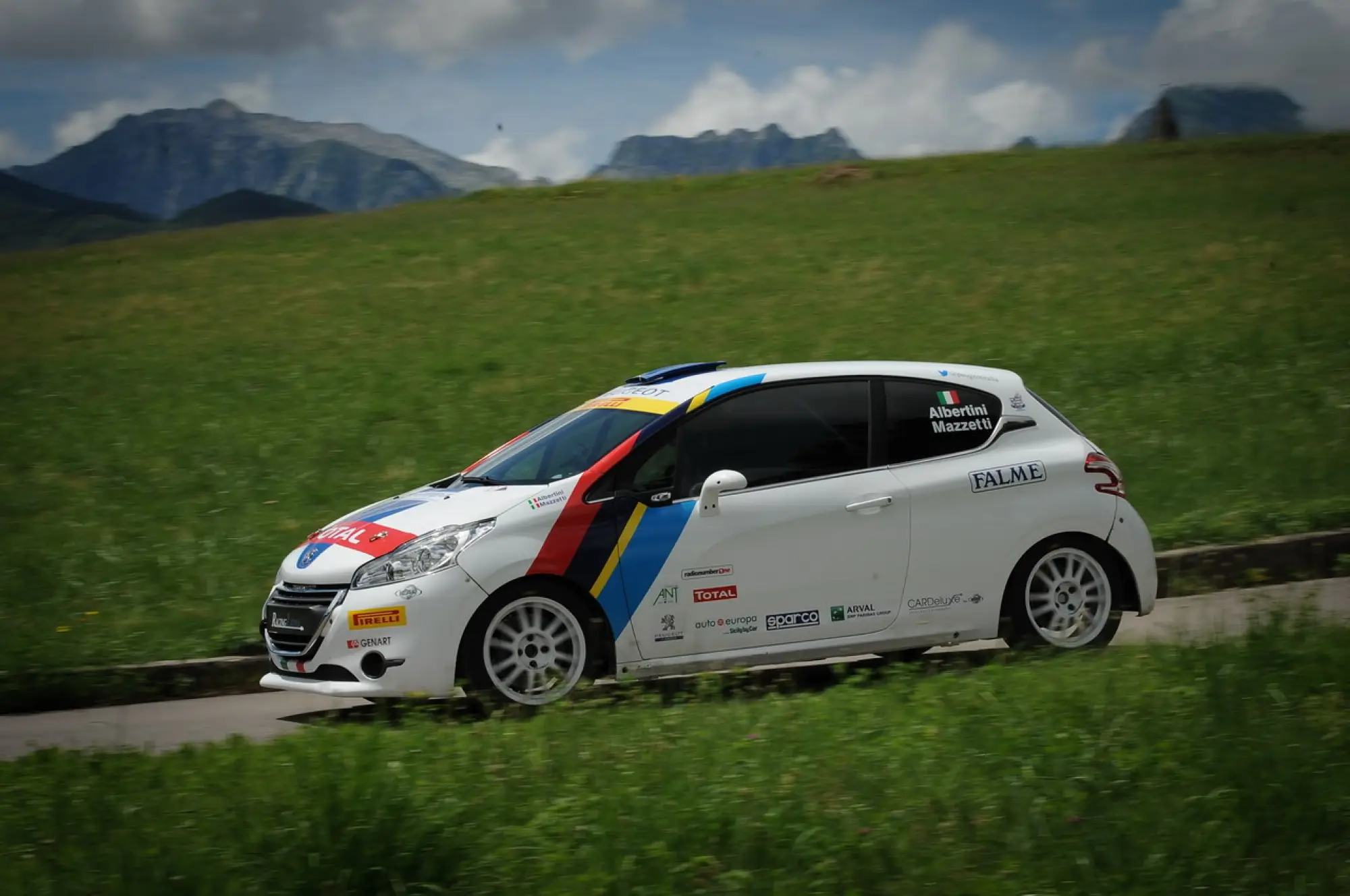 Peugeot 208 R2 e 208 R5 Test - 63