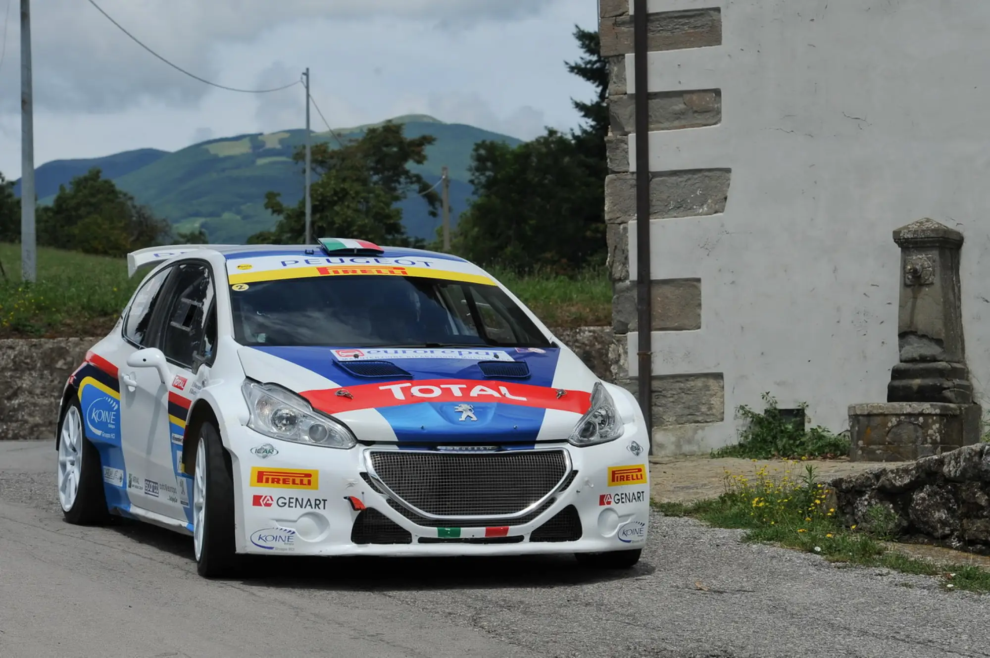 Peugeot 208 R2 e 208 R5 Test - 66