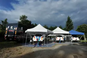Peugeot 208 R2 e 208 R5 Test