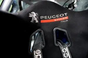 Peugeot 208 R2 e 208 R5 Test