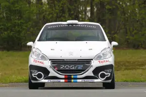 Peugeot 208 R2 - 4