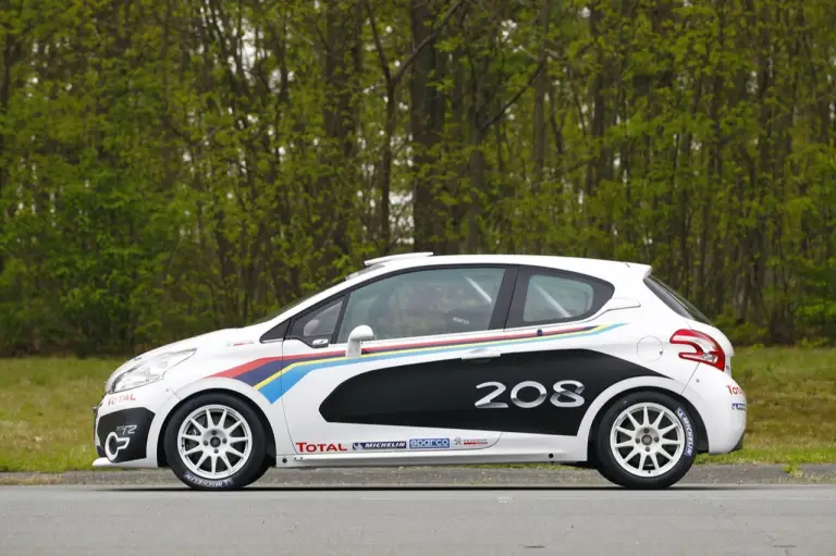 Peugeot 208 R2 - 6