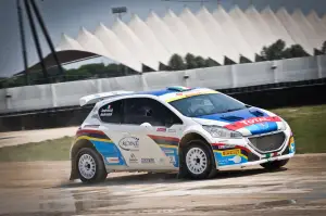 Peugeot 208 R5 e R2: test su sterrato