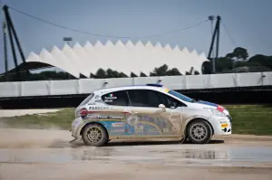 Peugeot 208 R5 e R2: test su sterrato - 3