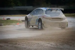 Peugeot 208 R5 e R2: test su sterrato