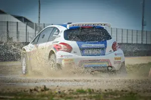 Peugeot 208 R5 e R2: test su sterrato