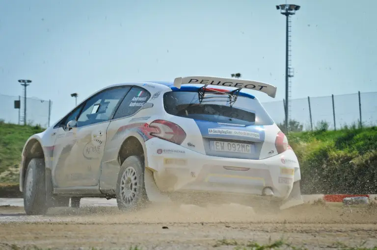 Peugeot 208 R5 e R2: test su sterrato - 31