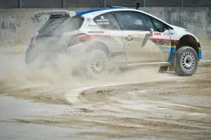 Peugeot 208 R5 e R2: test su sterrato