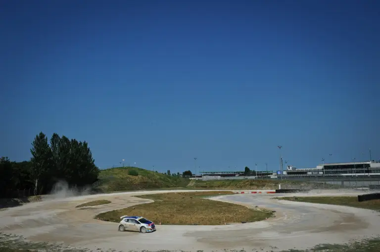 Peugeot 208 R5 e R2: test su sterrato - 49