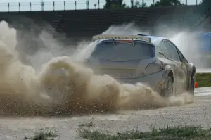 Peugeot 208 R5 e R2: test su sterrato