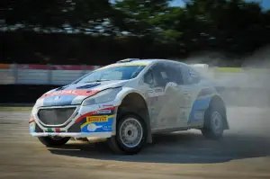 Peugeot 208 R5 e R2: test su sterrato - 68