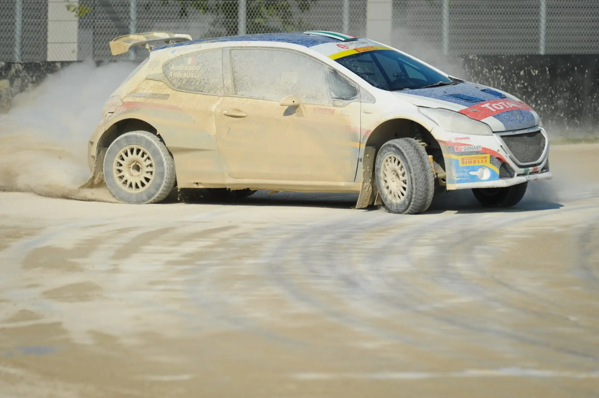 Peugeot 208 R5 e R2: test su sterrato - 70