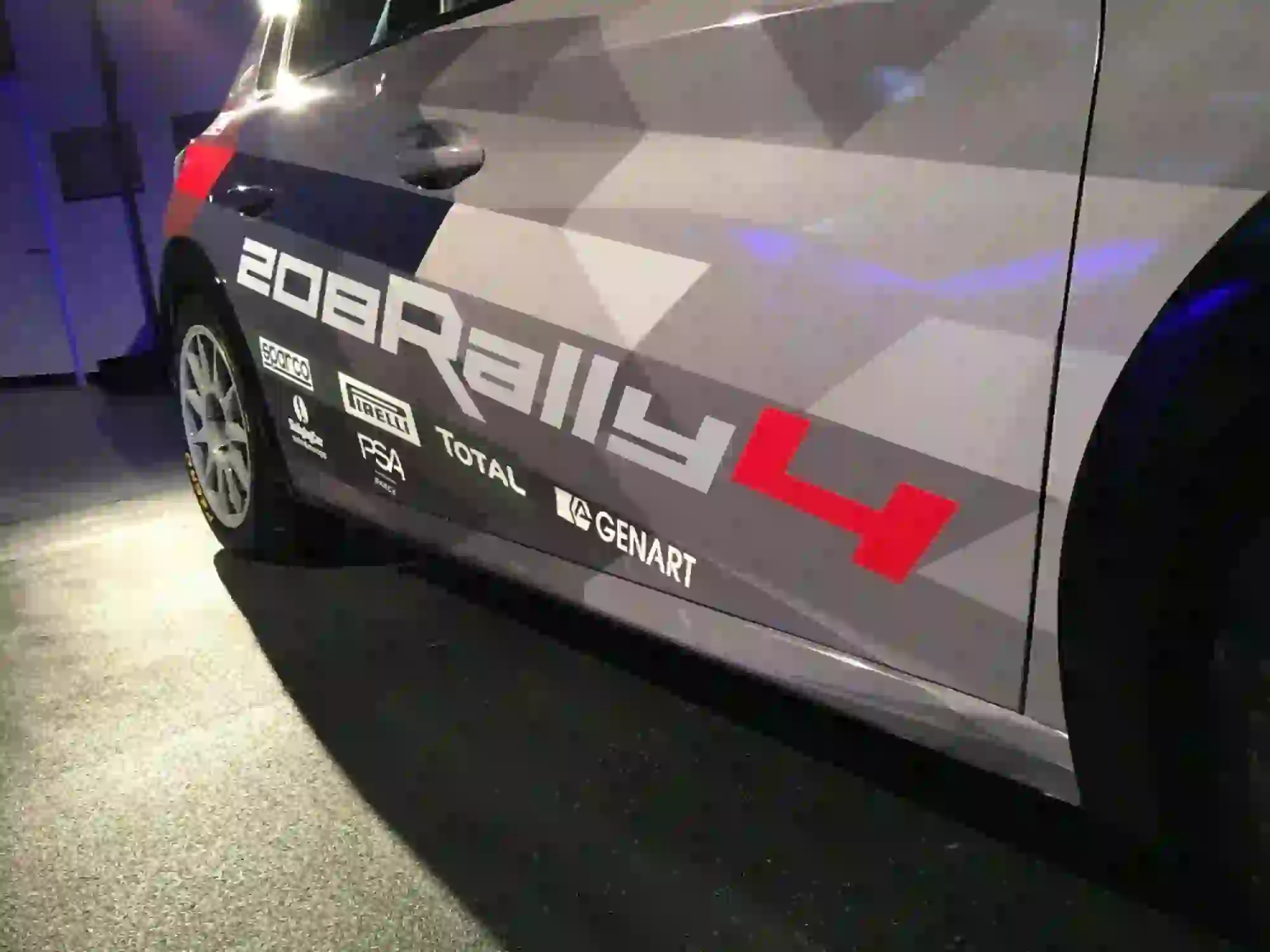 Peugeot 208 Rally 4 2020 - Presentazione Milano - 4