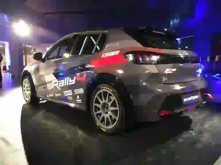 Peugeot 208 Rally 4 2020 - Presentazione Milano - 6