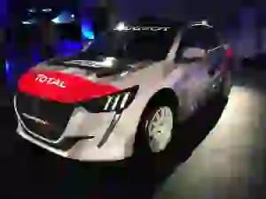 Peugeot 208 Rally 4 2020 - Presentazione Milano - 8