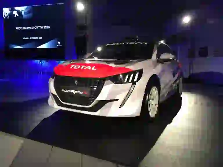 Peugeot 208 Rally 4 2020 - Presentazione Milano - 10