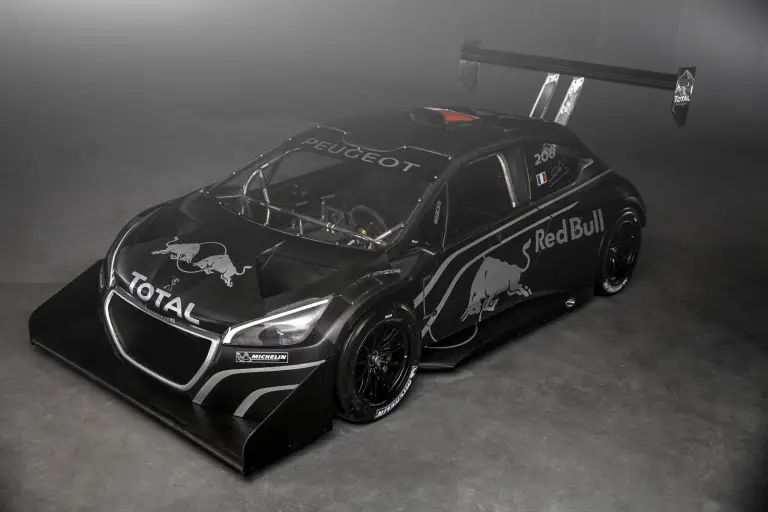 Peugeot 208 T16 Pikes Peak - 14