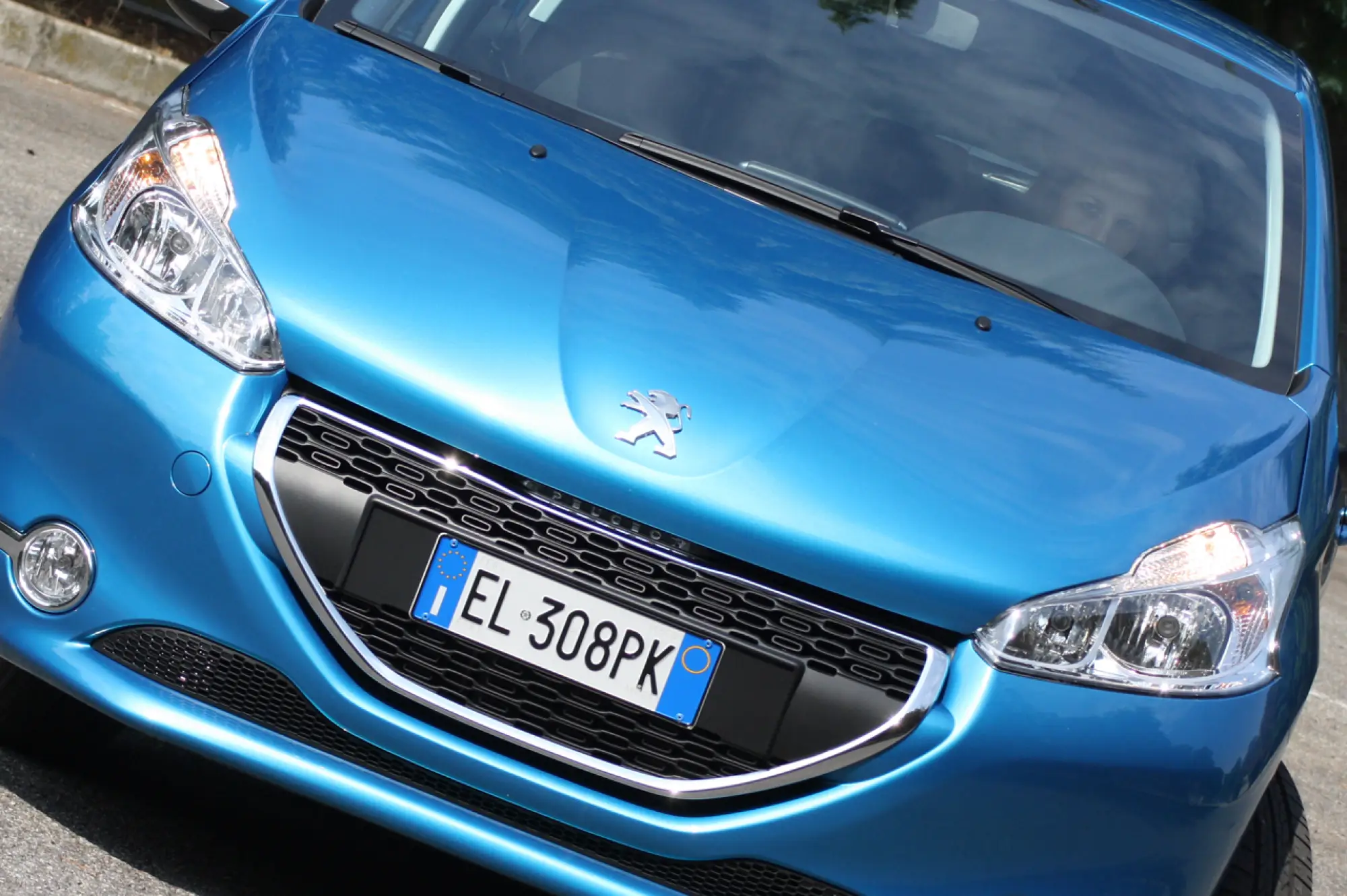 Peugeot 208 Test Drive - 16