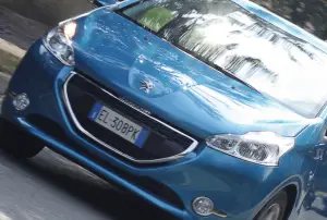 Peugeot 208 Test Drive - 24