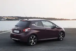 Peugeot 208 XY 2013 - 3