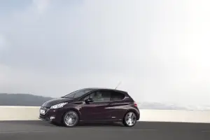 Peugeot 208 XY 2013