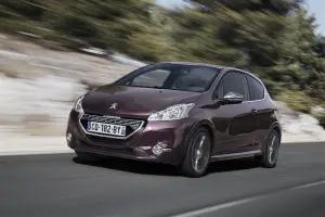 Peugeot 208 XY 2013 - 6