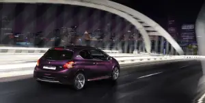 Peugeot 208 XY Purple Night - 14